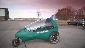 De LEF&reg; is een overdekt, duurzaam vervoermiddel voor &eacute;&eacute;n persoon dat het milieu zo min mogelijk belast.